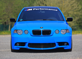 Paint & Sound // 2001er BMW 316ti Compact E46 2001er BMW 316ti Compact E46