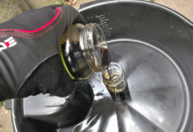 How to: Schmierstoff-Untersuchung Schmierstoff-Untersuchung