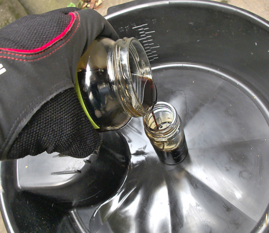 How to: Schmierstoff-Untersuchung Schmierstoff-Untersuchung